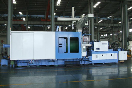 PVC管件注塑機(jī)啟動前需要做哪些準(zhǔn)備工作？